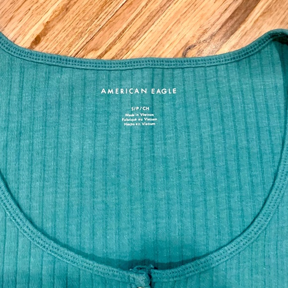 *Bundle Sale* American Eagle scalloped top - Picture 5 of 6